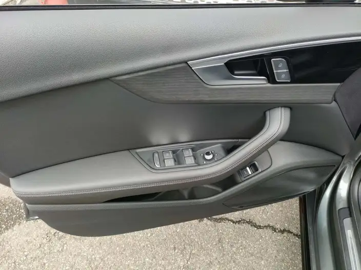 Audi A4 L 2024 Model 40 TFSI Luxury Dynamic Model – фото 7