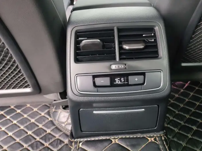 Audi A4 L 2024 Model 40 TFSI Luxury Dynamic Model – фото 9