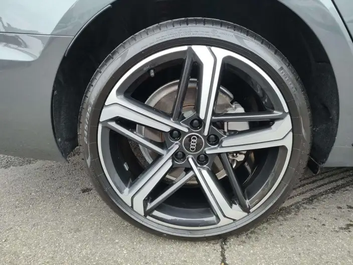 Audi A4 L 2024 Model 40 TFSI Luxury Dynamic Model – фото 10