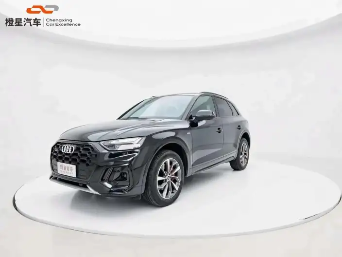 Audi Q5L 2025 Model 40TFSI Luxury Dynamic Model – фото 1