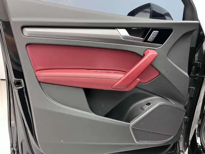 Audi Q5L 2025 Model 40TFSI Luxury Dynamic Model – фото 9