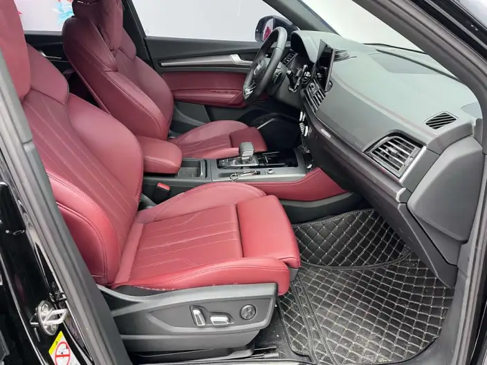 Audi Q5L 2025 Model 40TFSI Luxury Dynamic Model – фото 10