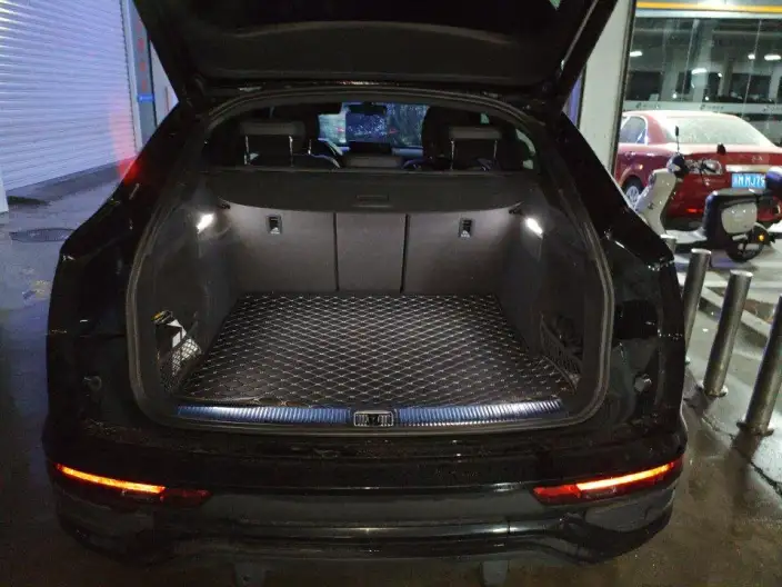Audi Q5L Sportback 2024 Model 40 TFSI Fashion Model – фото 9