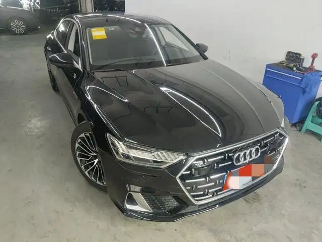 Audi A7 L 2025 Model 45 TFSI Luxury Model – фото 2