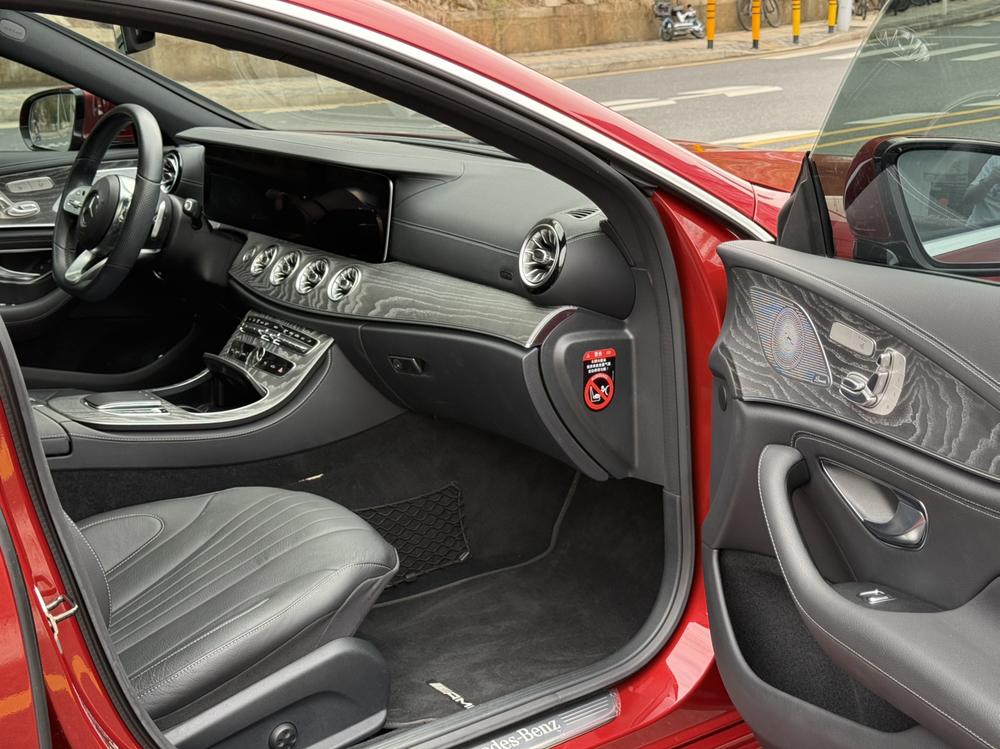 Mercedes-Benz CLS Модель 2020 года CLS 350 4MATIC – фото 9