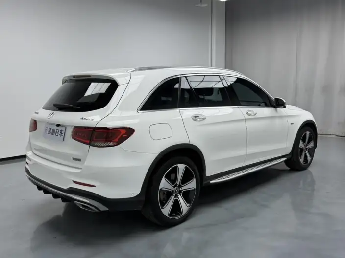 Mercedes-Benz GLC 2022 Model GLC 300 L 4MATIC Dynamic Model Collector Edition – фото 6