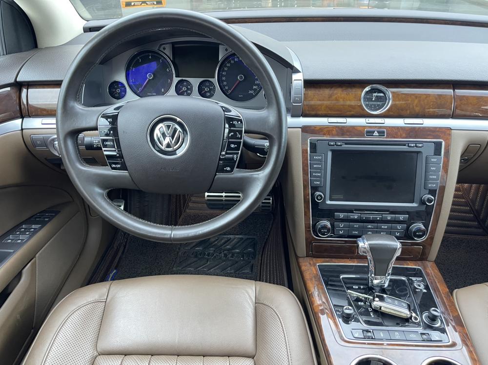 Phaeton 2015 модификация 3.0L Smart Edition – фото 12