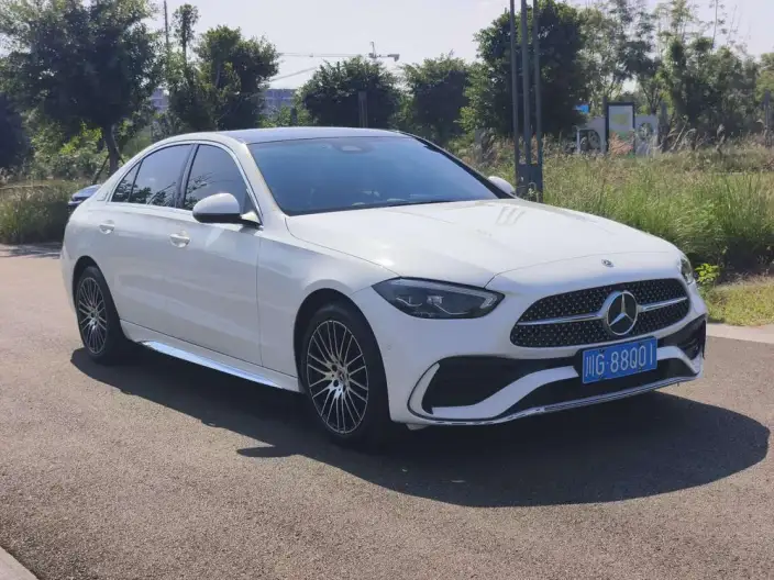 Mercedes-Benz C-Class 2023 Model Facelift C 260 L Sports Edition – фото 3