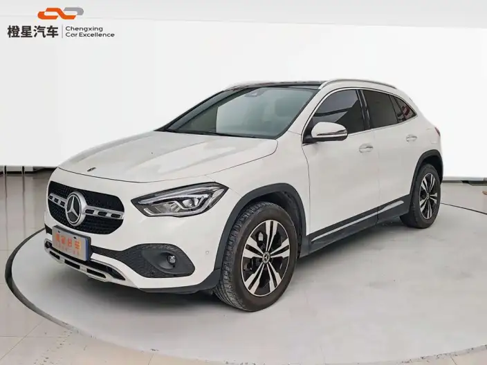 Mercedes-Benz GLA 2023 Model GLA 220 – фото 1