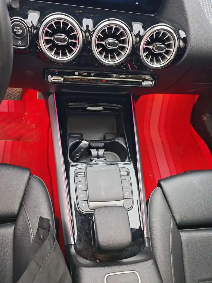Mercedes-Benz GLA 2023 Model GLA 220 – фото 8