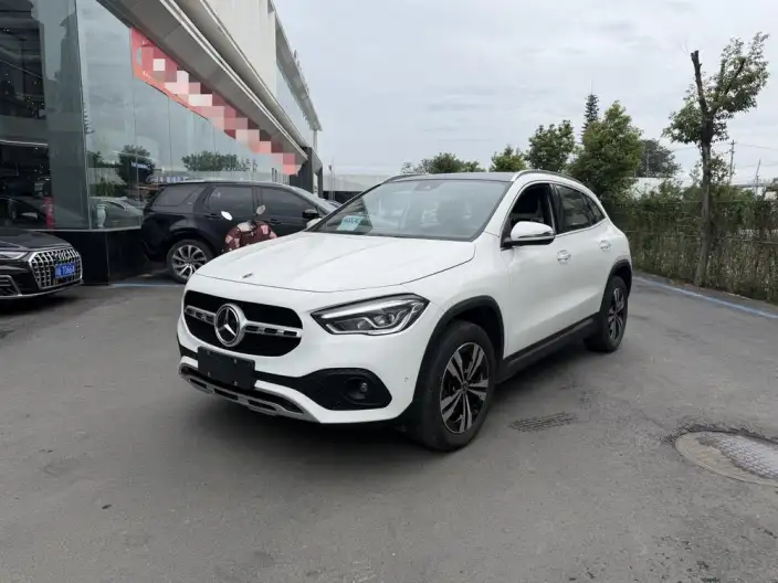 Mercedes-Benz GLA 2023 Model GLA 220 – фото 1