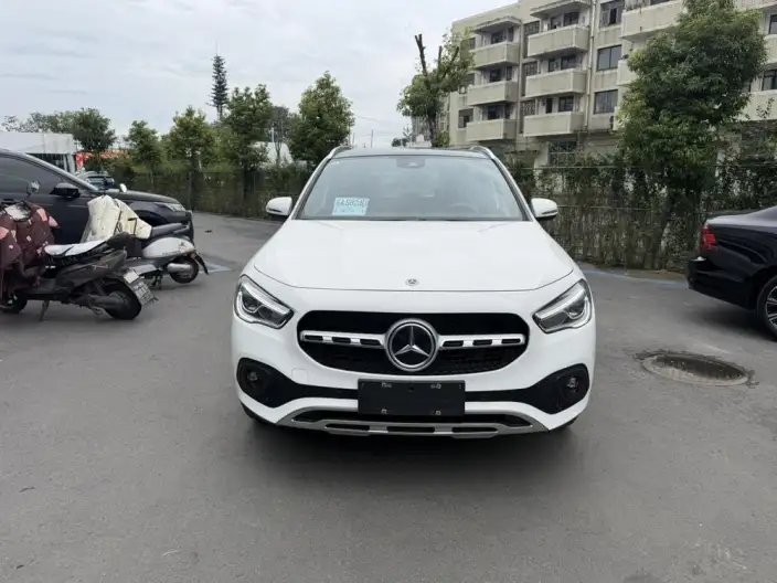 Mercedes-Benz GLA 2023 Model GLA 220 – фото 2