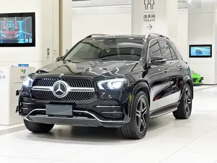 Mercedes-Benz GLE Imported 2022 Model GLE 350 4MATIC Fashion Model – фото 1