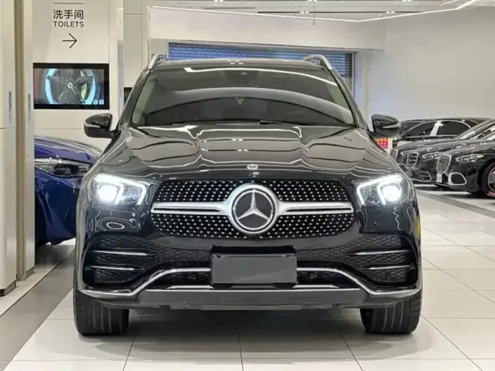 Mercedes-Benz GLE Imported 2022 Model GLE 350 4MATIC Fashion Model – фото 2