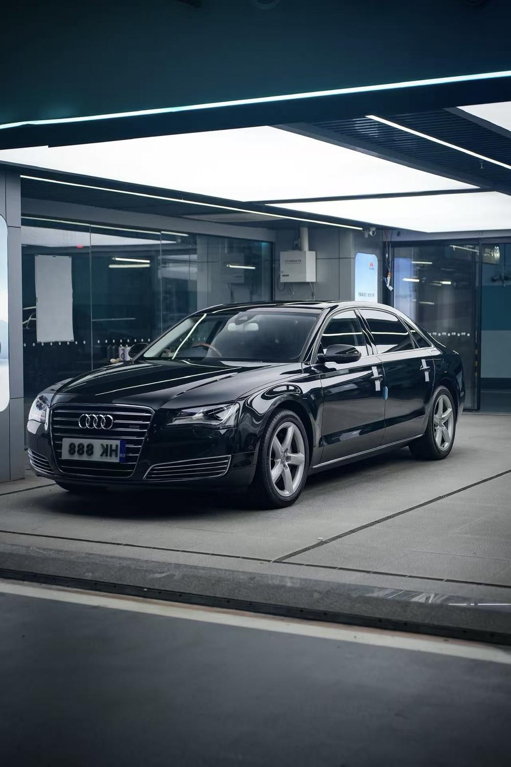 Audi A8 2013 модификация A8L 45 TFSI quattro Exclusive тип – фото 1