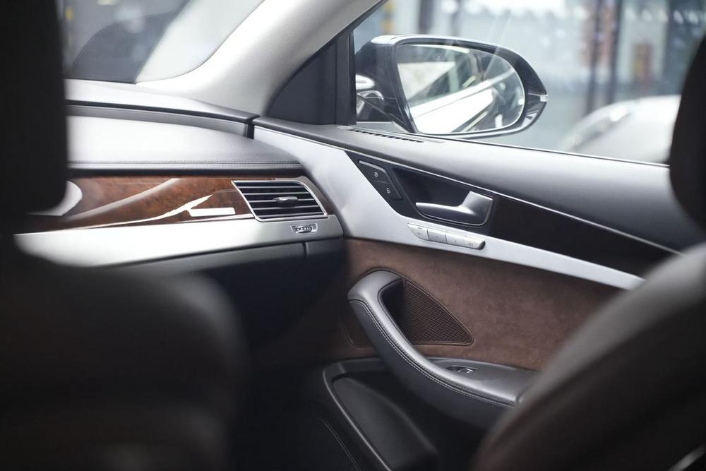 Audi A8 2013 модификация A8L 45 TFSI quattro Exclusive тип – фото 19
