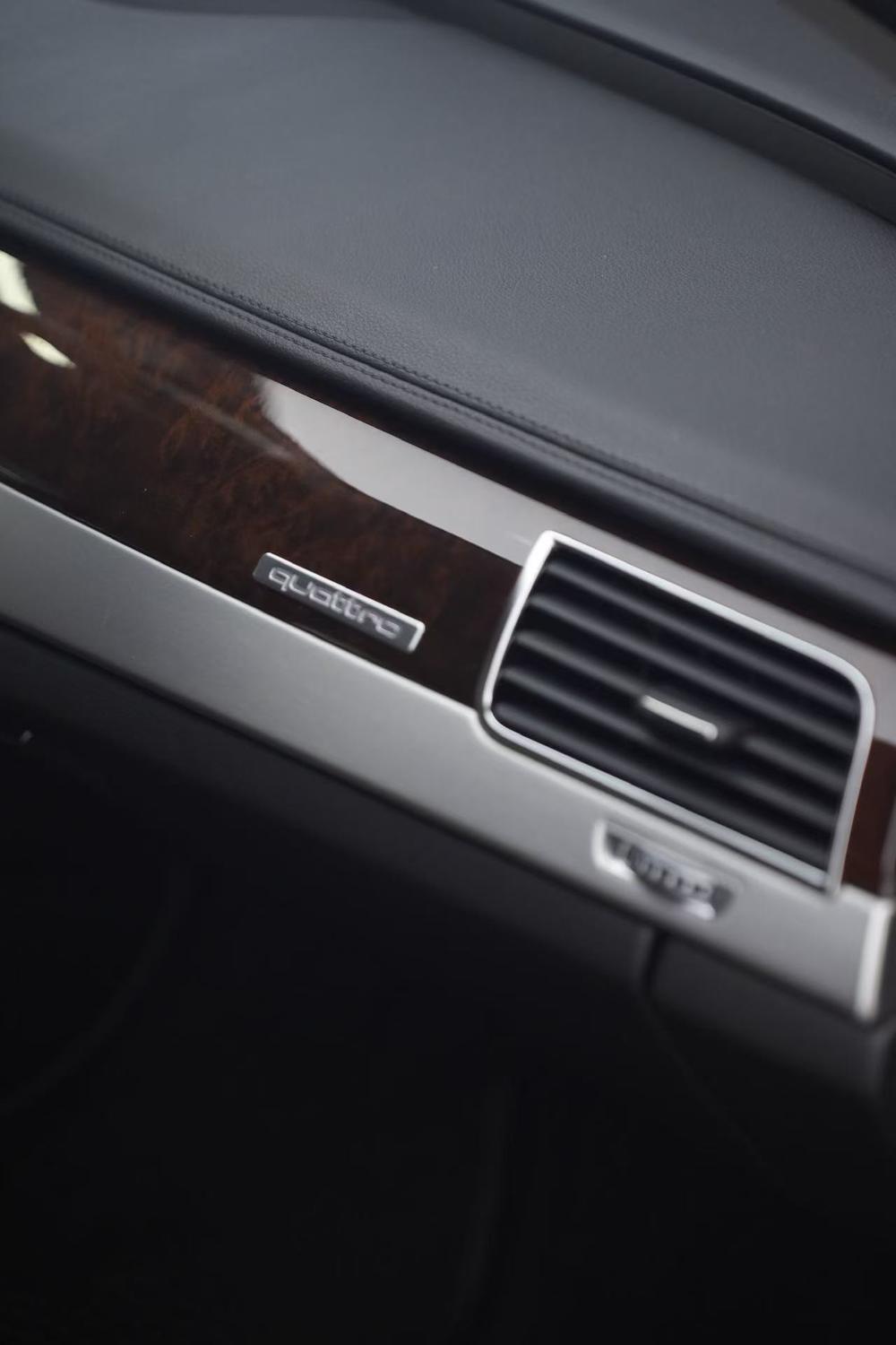 Audi A8 2013 модификация A8L 45 TFSI quattro Exclusive тип – фото 31