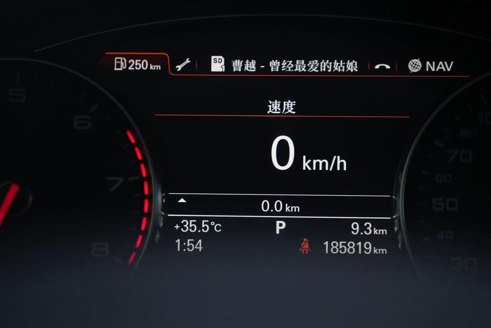 Audi A8 2013 модификация A8L 45 TFSI quattro Exclusive тип – фото 40