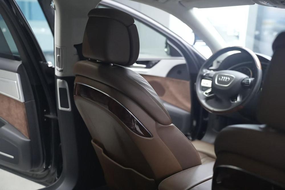 Audi A8 2013 модификация A8L 45 TFSI quattro Exclusive тип – фото 48
