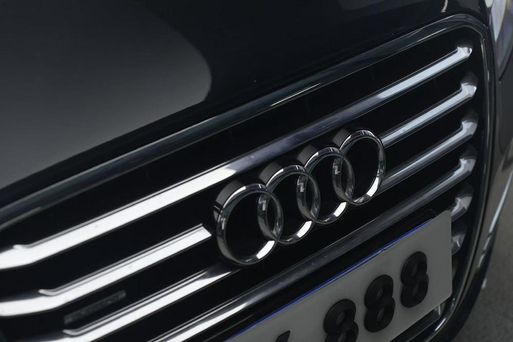 Audi A8 2013 модификация A8L 45 TFSI quattro Exclusive тип – фото 49