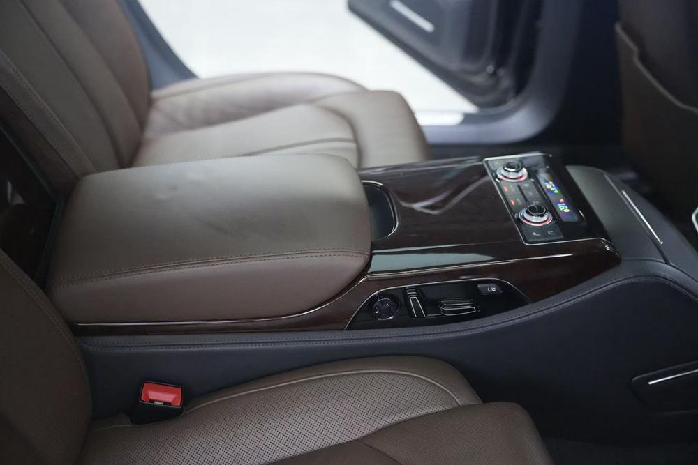Audi A8 2013 модификация A8L 45 TFSI quattro Exclusive тип – фото 50