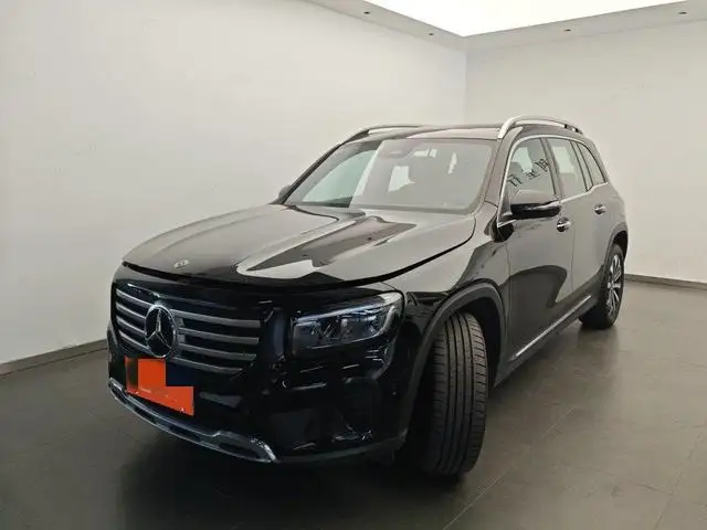 Mercedes-Benz GLB 2025 Model GLB 220 Fashion Model – фото 1