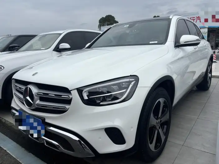 Mercedes-Benz GLC 2022 Model GLC 260 L 4MATIC Luxury Model – фото 1