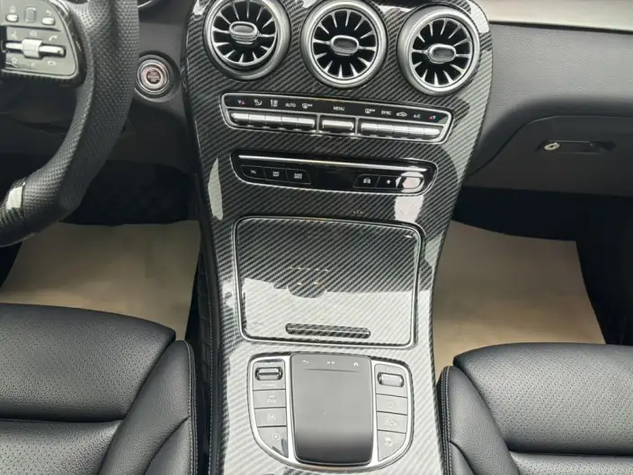 Mercedes-Benz GLC 2022 Model GLC 260 L 4MATIC Luxury Model – фото 7
