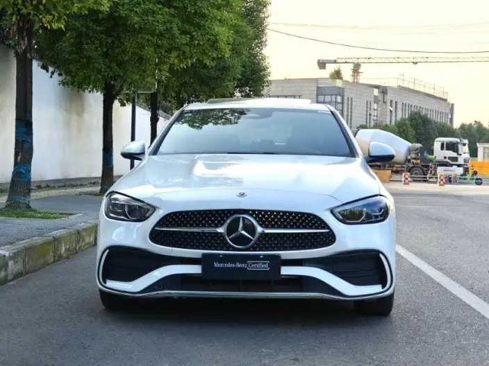 Mercedes-Benz C-Class 2024 Model C 200 L Sports Edition – фото 2