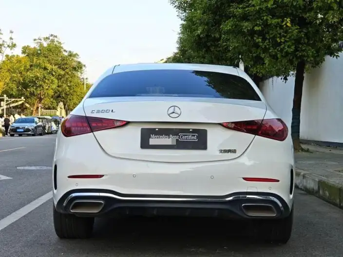Mercedes-Benz C-Class 2024 Model C 200 L Sports Edition – фото 5