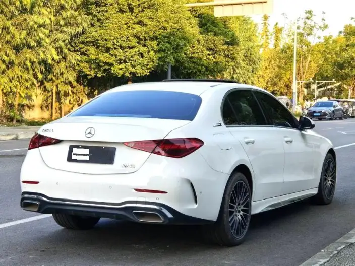 Mercedes-Benz C-Class 2024 Model C 200 L Sports Edition – фото 6