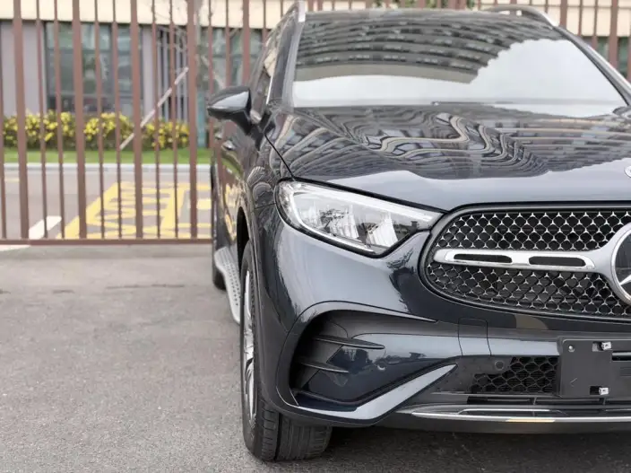 Mercedes-Benz GLC 2023 Model Facelift GLC 300 L 4MATIC Dynamic Model 5 seat – фото 9