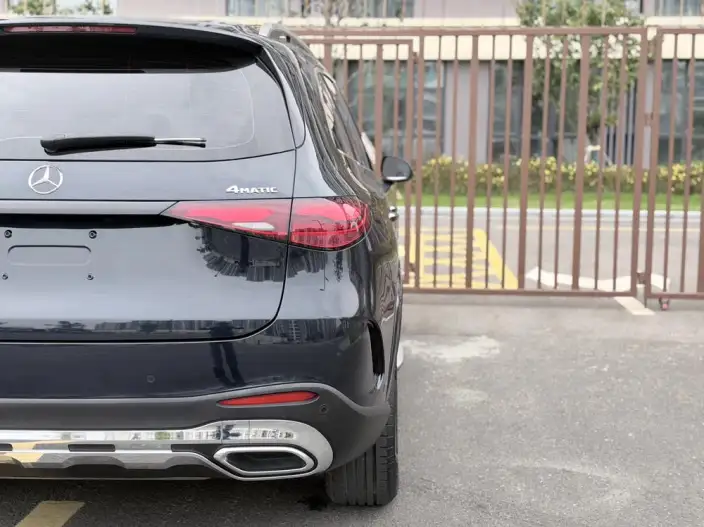 Mercedes-Benz GLC 2023 Model Facelift GLC 300 L 4MATIC Dynamic Model 5 seat – фото 10
