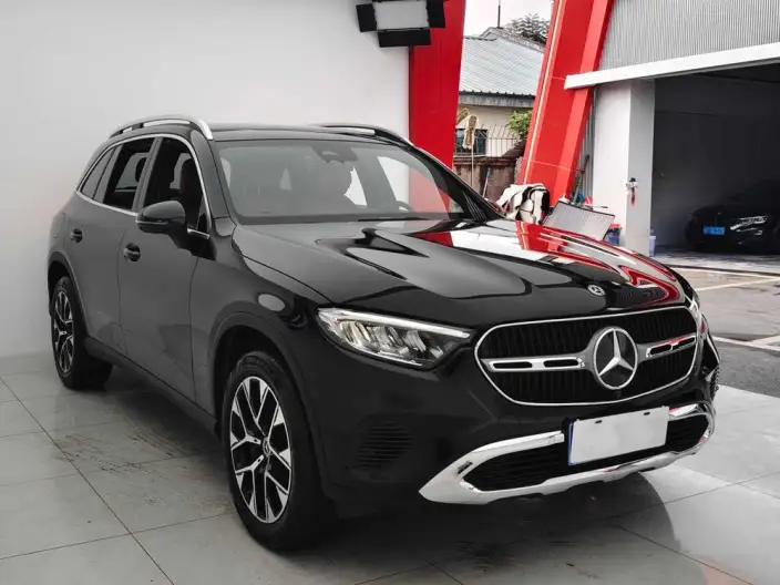 Mercedes-Benz GLC 2025 Model Facelift GLC 260 L 4MATIC Dynamic Model 5 seat – фото 3