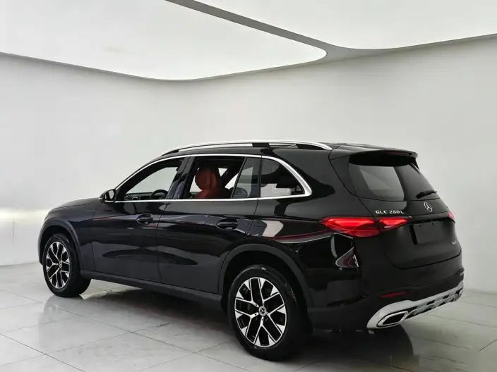 Mercedes-Benz GLC 2025 Model Facelift GLC 260 L 4MATIC Dynamic Model 5 seat – фото 5