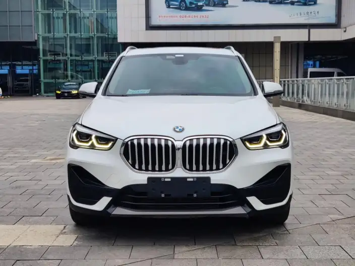 BMW X1 2021 Model sDrive25Li Leading Model – фото 2