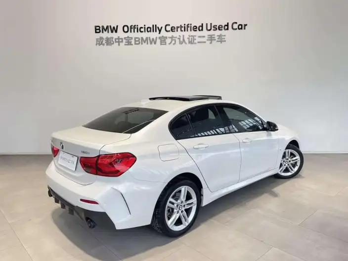 BMW 1 Series 2021 Model 120i M Sports Night Edition – фото 5