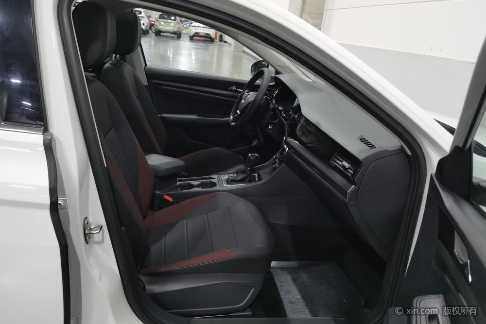Volkswagen Bora 2021 1.5L Automatic Comfort Smart Enjoy Edition – фото 11