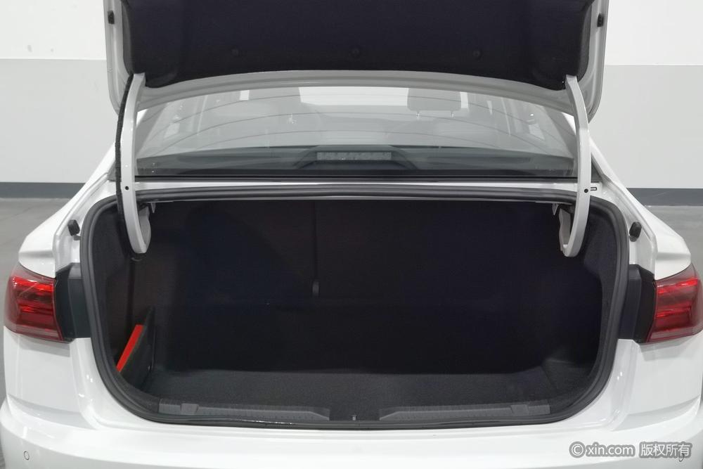 Volkswagen Bora 2021 1.5L Automatic Comfort Smart Enjoy Edition – фото 24