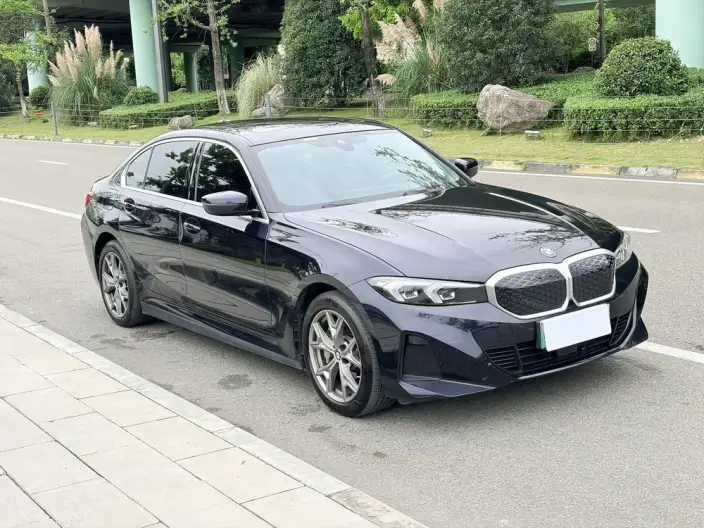BMW i3 2025 Model eDrive35L – фото 3
