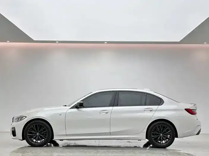 BMW 3 Series 2022 Model 325Li M Sports Night Set – фото 4