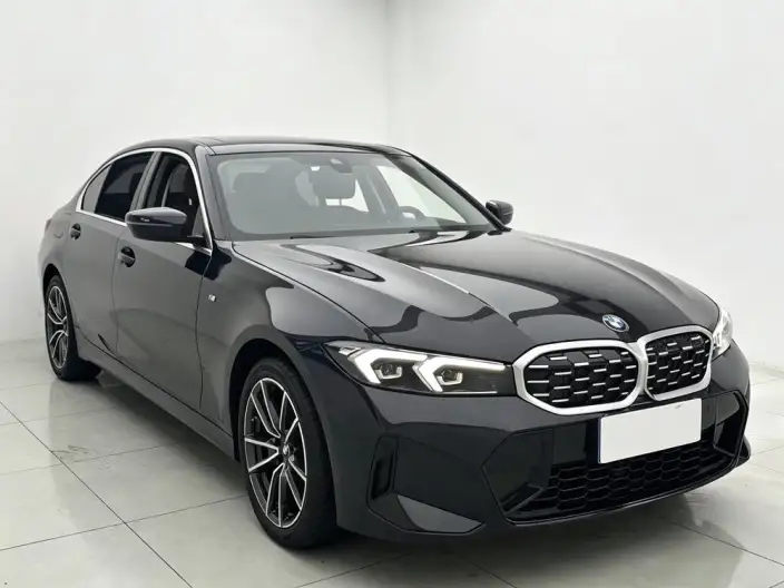 BMW 3 Series 2023 Model 325Li M Sports Set – фото 3