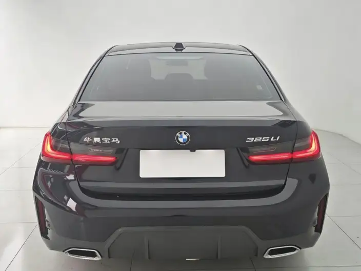 BMW 3 Series 2023 Model 325Li M Sports Set – фото 6