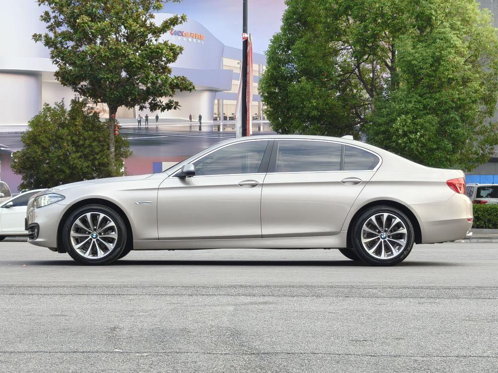 BMW 5 Series 2017 525Li Advantage – фото 4