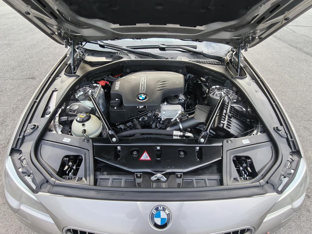 BMW 5 Series 2017 525Li Advantage – фото 9