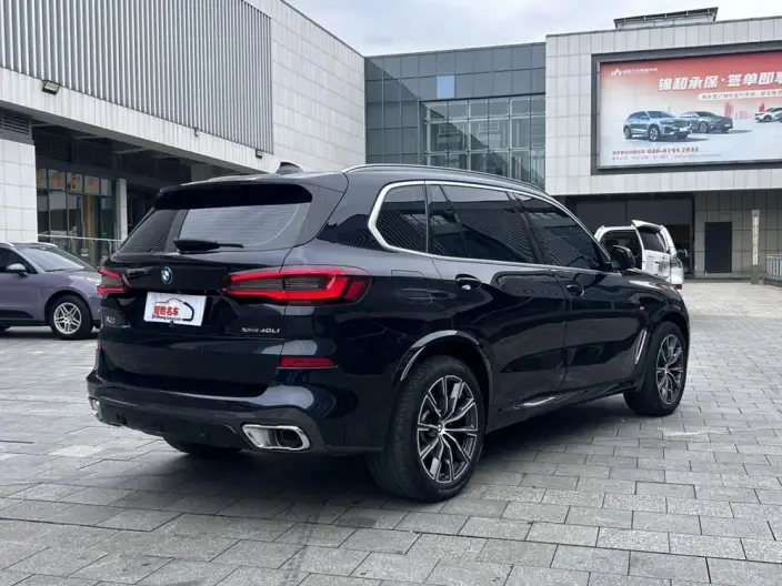 BMW X5 2022 Model xDrive 30Li Exclusive Model M Sports Set – фото 7