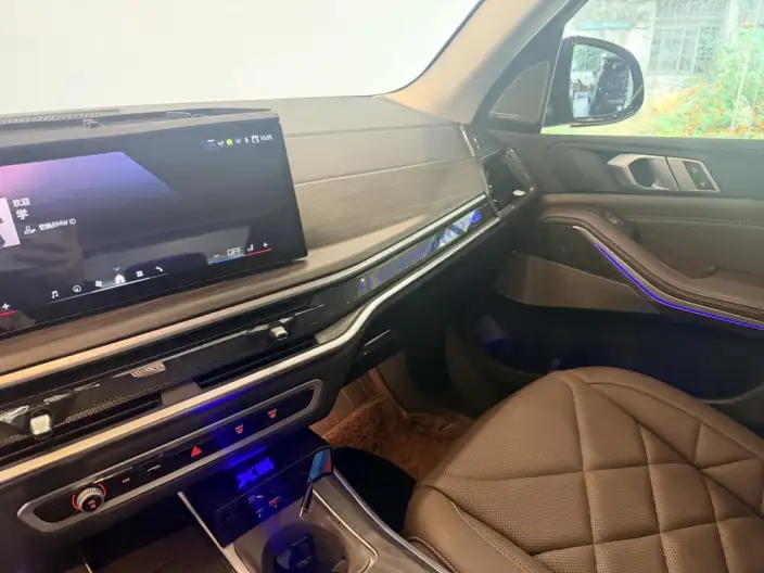 BMW X5 2023 Model xDrive30Li Exclusive Model M Sports Night Set – фото 7