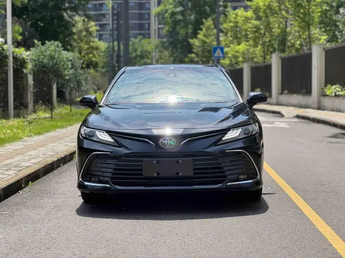 Toyota Camry 2021 Model 2.0G Deluxe Edition – фото 2