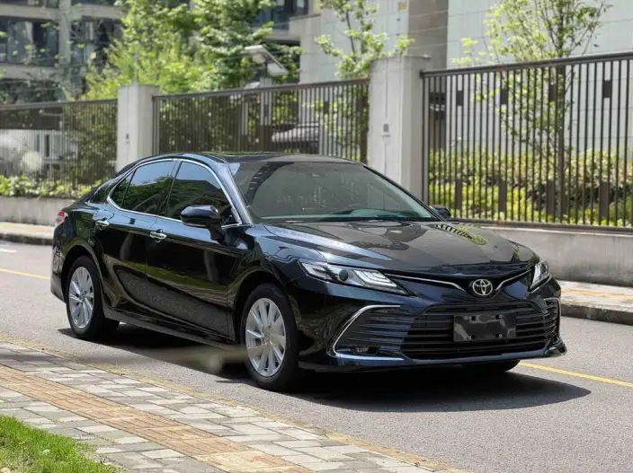 Toyota Camry 2021 Model 2.0G Deluxe Edition – фото 3