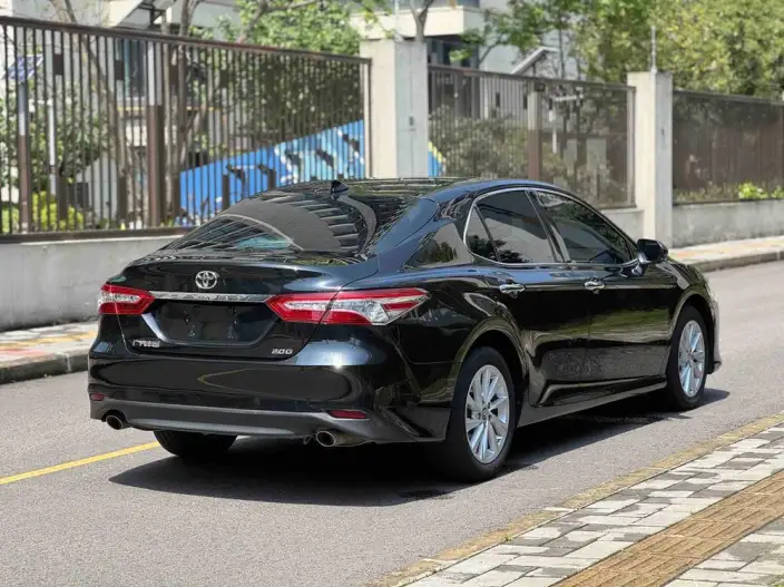Toyota Camry 2021 Model 2.0G Deluxe Edition – фото 7